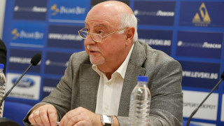 Феновете на Левски не искат Константин Баждеков за директор