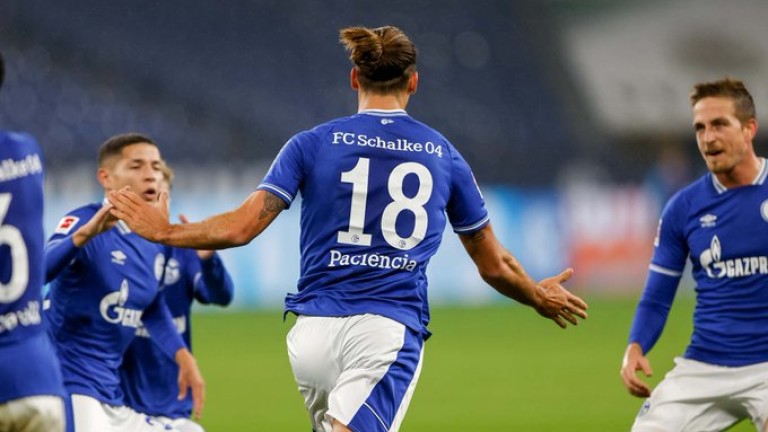 Цял титулярен състав напуска Шалке