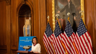 Председателят на Камарата на представителите Нанси Пелоси отправи послание към