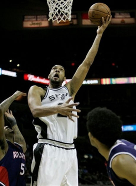 Сан Антонио преследва лидера на запад