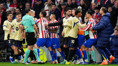 Атлетико Мадрид прегази Барселона и докосва финала за Купата на Краля