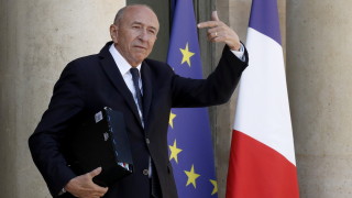 Президентът на Франция Франсоа Макрон е приел подадената отново оставка