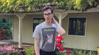 Медийният магнат Хю Хефнър който почина през 2017 г на