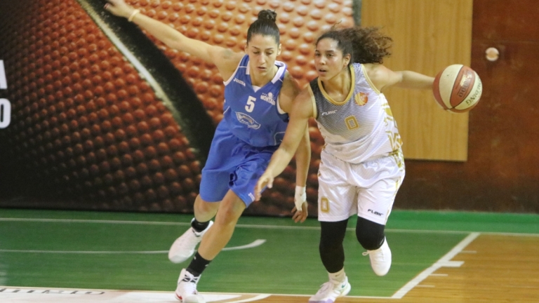 Баскетболистките на Хасково отпразнуваха Купата на България с домашен купон, дискотеките не работели