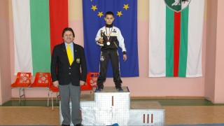 Големият син на Армен Назарян напомни за своя именит баща, България с 41 медала от балканското в Словения!