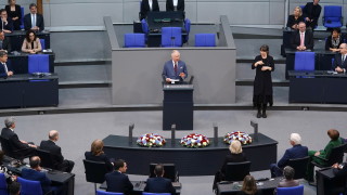 Крал Чарлз III пред Бундестага: Въоръжаването на Украйна изискваше смелост