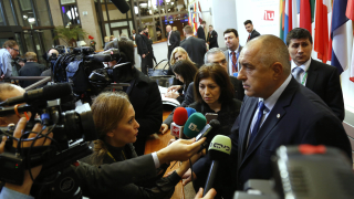 Аз не съм виновен, че няма осъдени висши политици, твърди Борисов в Брюксел
