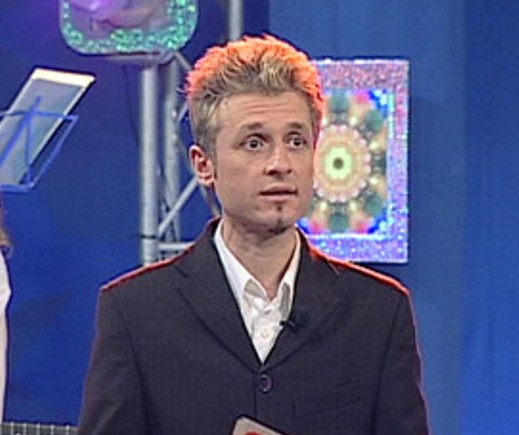 Kci Vapcarov Azis Slavi Trifonov I Albena Vuleva Sa Edin Dol Drenki Lifestyle Bg