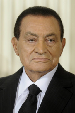 Поставят Хосни Мубарак под домашен арест