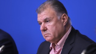 Животновъди занимаващи се с млекопроизводство както и оранжерийни производители на