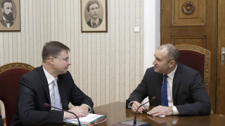 Президентът определи еврозоната за стратегическа перспектива на България