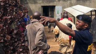 Ислямисти убиха 18 души и подпалиха църква в Конго
