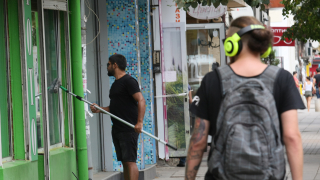 При фаза на спад рецесия криза на бизнес цикъла на