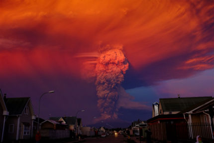 Чилийският вулкан все още опасен 