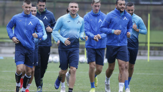 Левски започна нещо като миниподготовка Треньорът Славиша Стоянович изведе за