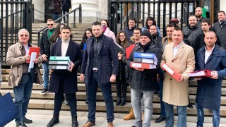 Партията до Божков "Българско лято" внесе документи за регистрация