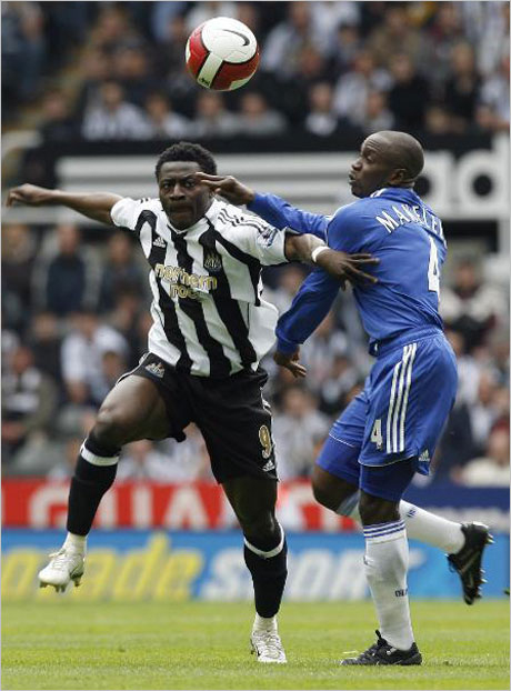 Челси не успя да доближи Манчестър Юн