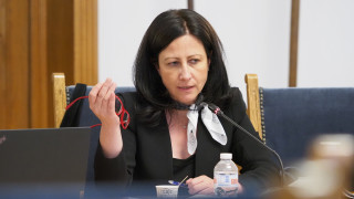 На закрито заседание Народното събрание прие доклада на Временната парламентарна