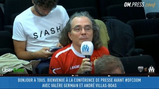 Френският журналист Емануел Баранг беше на пресконференция на Олимпик Марсилия
