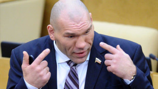 Бившият световен шампион по бокс Николай Валуев се отчете с