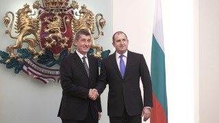 Държавният глава Румен Радев и министър председателят на Чешката република Андрей