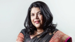 Не са много хората които избират да напуснат добре платената си работа на