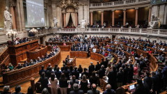 Португалският парламент бе разпуснат