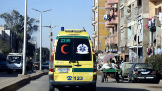 Голям пожар избухна рано в понеделник в полицейска сграда в