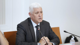 Министър Стоянов успокоява: Изплувалите по Черноморието дронове не са опасни