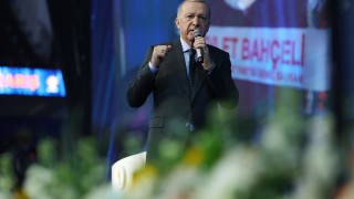Ердоган предупреди ПКК да не бави разоръжаването си