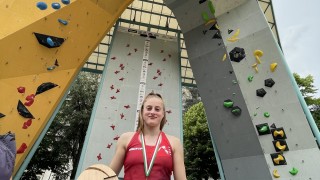 Българката Александра Тоткова завърши на трето място в първата за