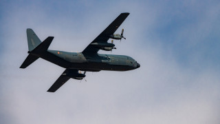 Военен самолет се разби в Колумбия с 110 войници на борда