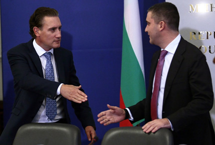 Горанов се отказа от двата процента данък в общините