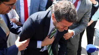 Разстроен стомах спря кампанията на крайнодесен кандидат в Португалия