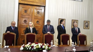 През последните 9 месеца основно вие носихте отговорност за управлението