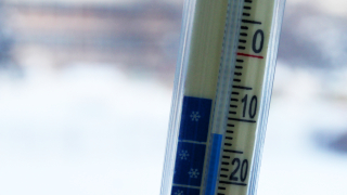 Близо 100 милиона души в Канада и САЩ се подготвят