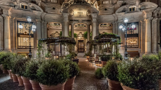 Starbucks стъпва за първи път в страната на еспресото (видео и снимки)