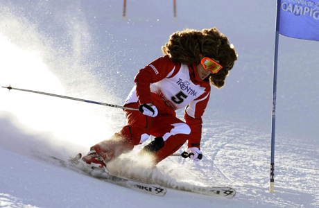Алонсо пусна "дълга коса" за ски състезание