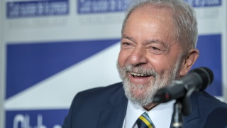 Бившият президент на Бразилия Лула да Силва иска за изборите през