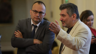 Данъците няма да растат и в Бюджет 2024, обещават от ПП/ДБ