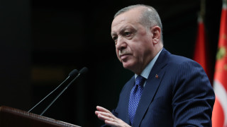 Турският президент Реджеп Ердоган коментира в петък че външният министър на