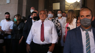 Вместо "оставка", викайте "единство", призова Борисов