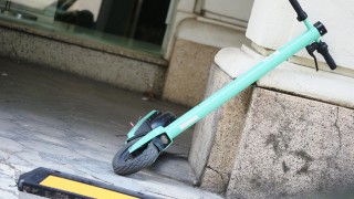 Младеж изпадна в кима след инцидент с тротинетка край Черноморец