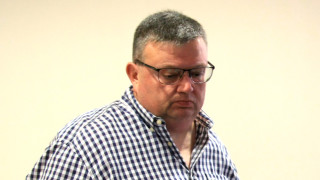 Във връзска с журналистическо разследване филм на Генка Шикерова Война