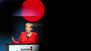 Канцлерът на Германия Ангела Меркел заяви че след Брекзит Великобритания