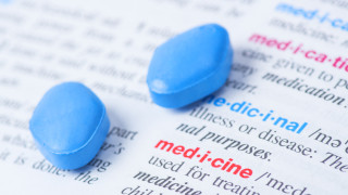 Точно преди 20 години фармацевтичната компания Pfizer получава разрешение от