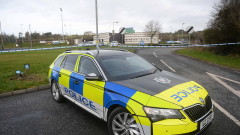 Арести в Северна Ирландия след стрелбата по полицай