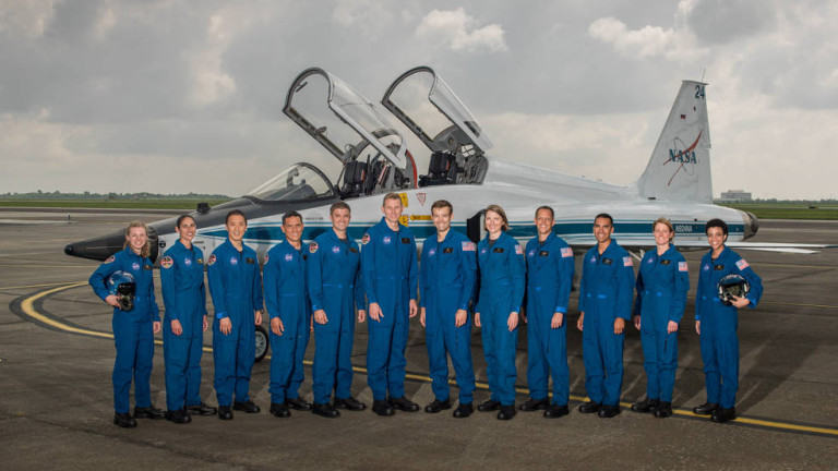 NASA избра 12 астронавти сред 18 300 кандидати 