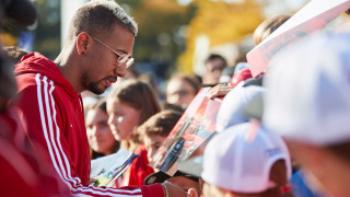 Прекратилият футболната си кариера Жером Боатенг реши да се откаже от планиран