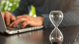 Българите са работили над 5 милиарда часа през 2023 г.